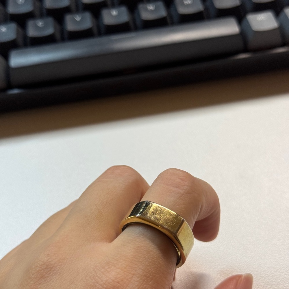 Oura Ring Gen 3 Gold Size 8